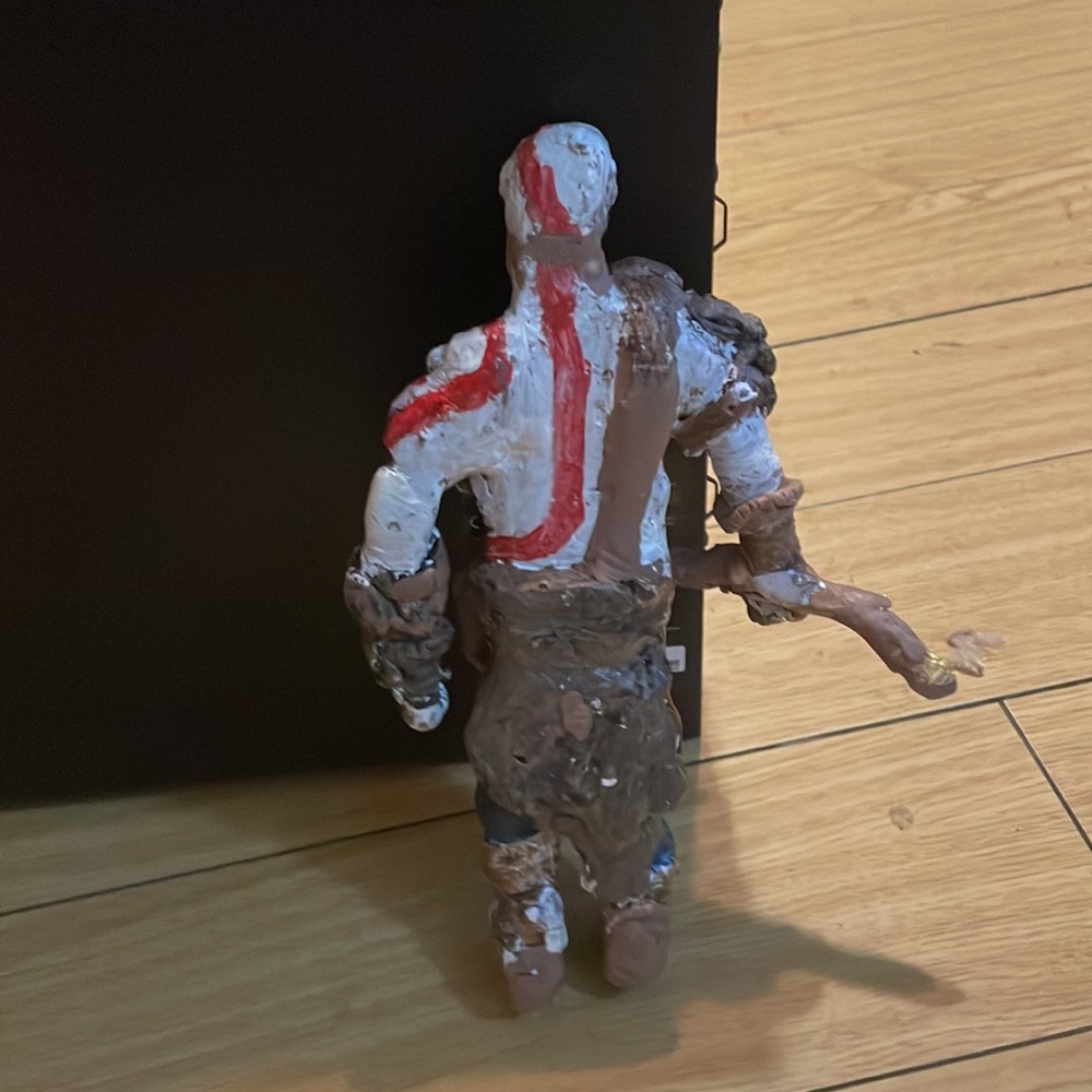 Kratos - Picture 2 of 2